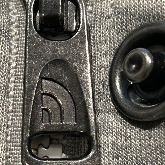 The North Face Thermoball Women's Full Zip Jacket Size M EUC - Picture 13 of 14